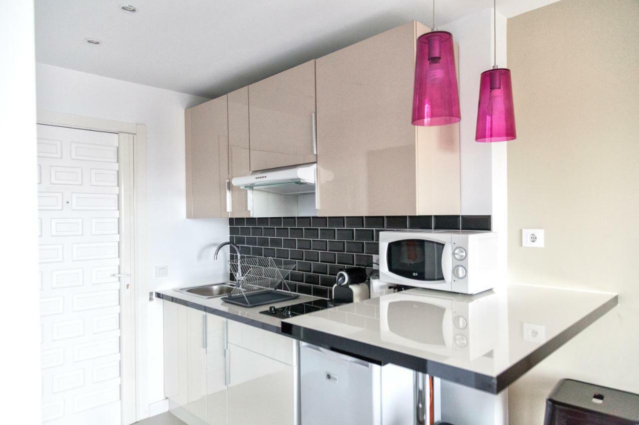 Estudio En Benalbeach Apartment Benalmadena Bagian luar foto