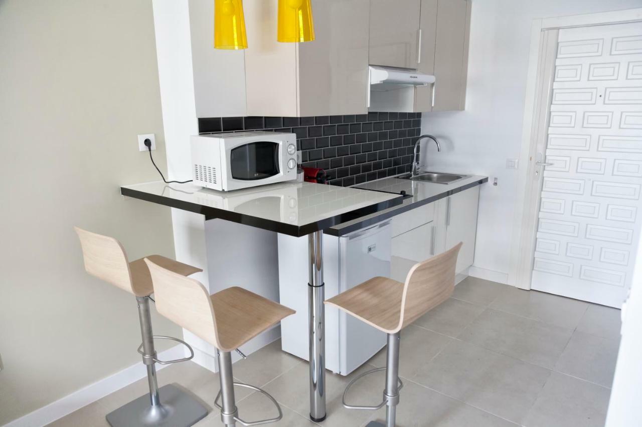 Estudio En Benalbeach Apartment Benalmadena Bagian luar foto