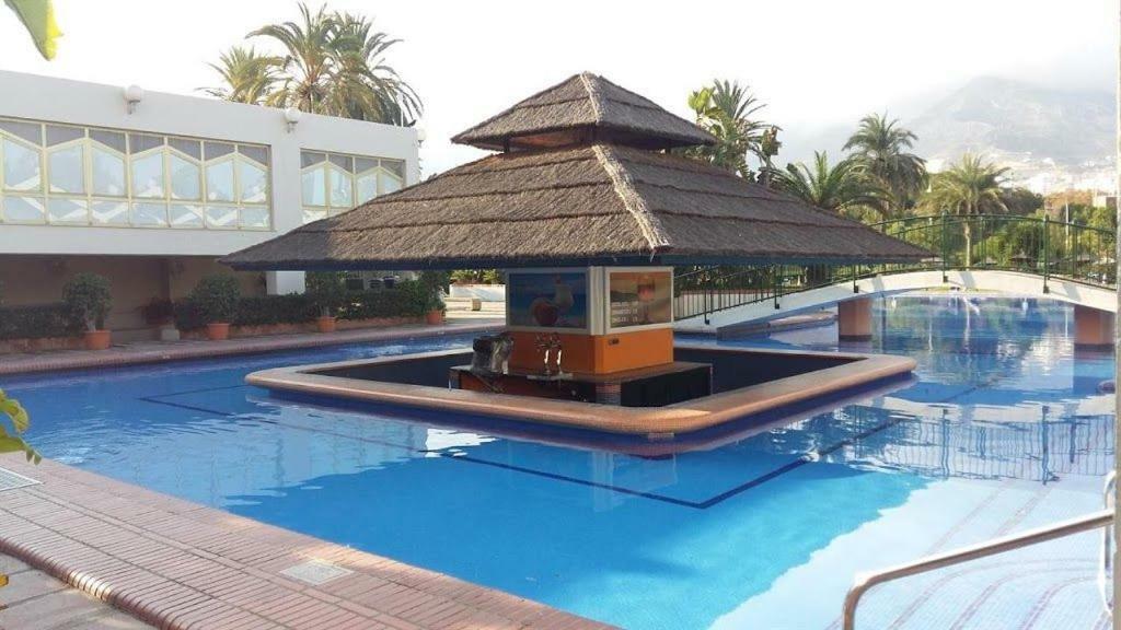 Estudio En Benalbeach Apartment Benalmadena Bagian luar foto